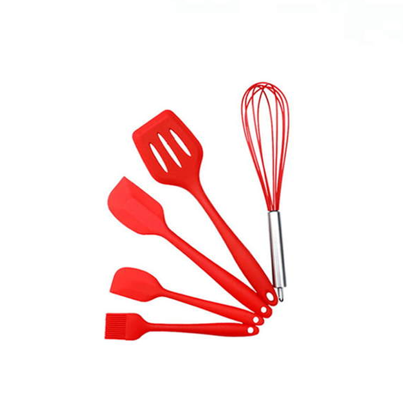 Nylon vs. Silicone Comparing Materials for Custom Kitchen Utensils (1)