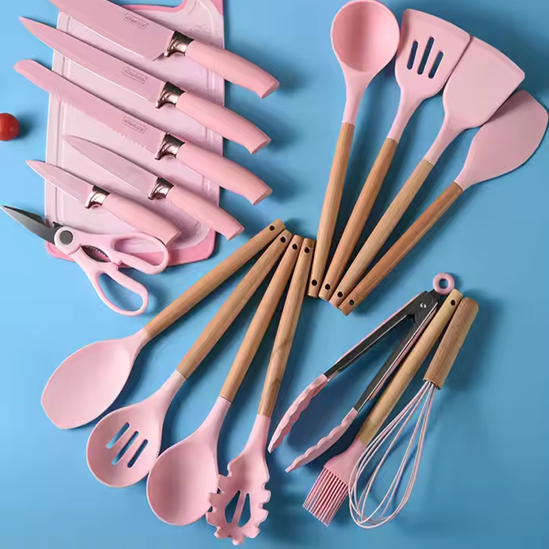 Nylon vs. Silicone Comparing Materials for Custom Kitchen Utensils (2)