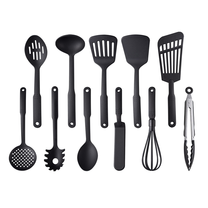 Nylon vs. Silicone Comparing Materials for Custom Kitchen Utensils (7)