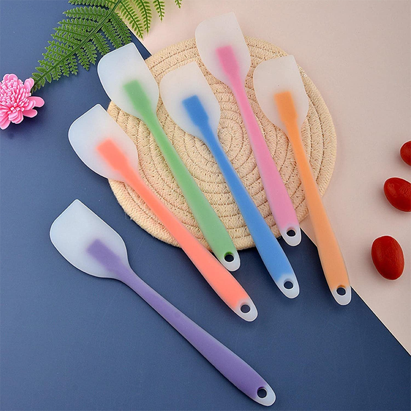 Why Silicone Spatulas Are a Safe Option for Food Preparation2